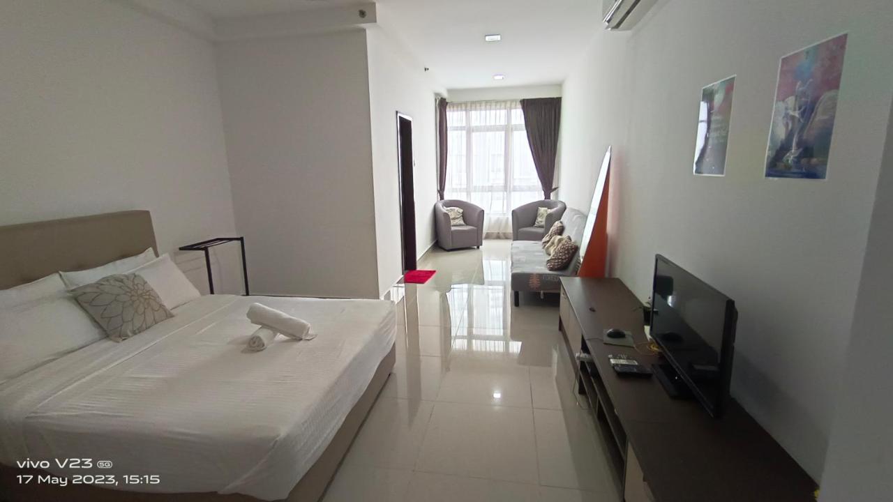 Cyberjaya Shaftesbury 2 Apartment Luaran gambar